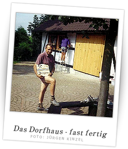 Polaroidfoto - Das Dorfhaus - fast fertig